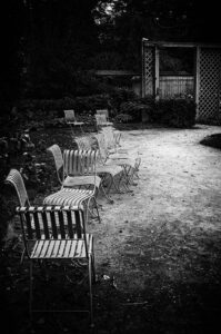 Les chaises #08