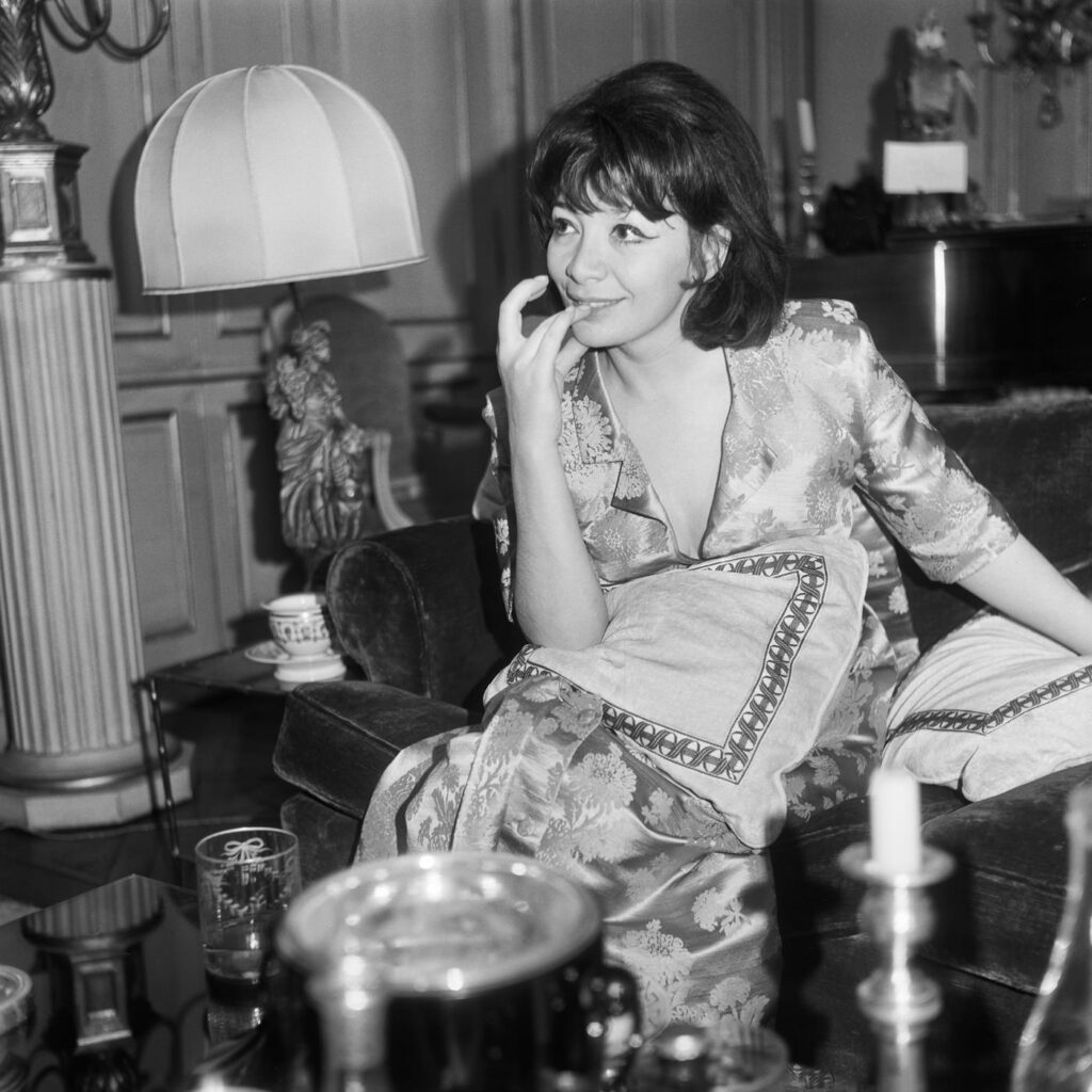 Juliette Greco 1964